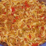Chili Crisp Nudelsalat: Kühl wie eine Gurke, scharf wie Chili Crisp