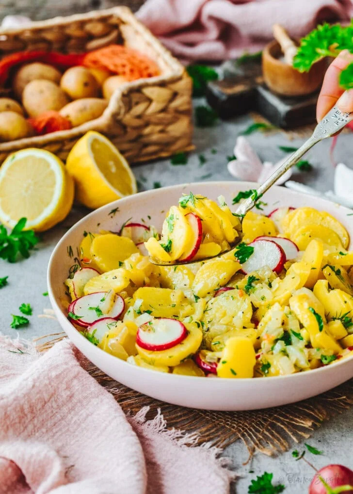 Beliebteste HelloFresh Rezepte ohne Abo: Kartoffelsalat als Gästeliebling einfach nachkochen