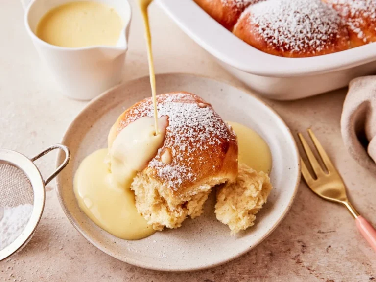 Buchteln mit Vanillesoße – Schritt für Schritt nachkochen wie in 'Wir in Bayern'
